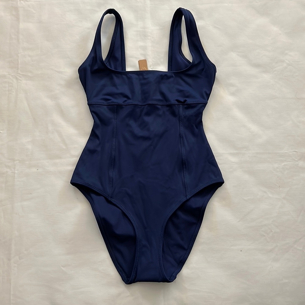 SKIMS SHAPING SWIM TANK ONE PIECE